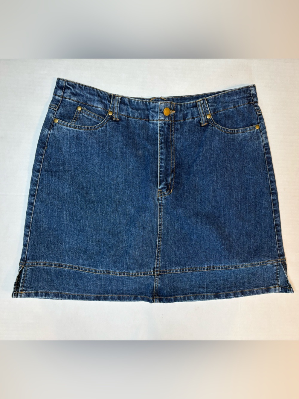 Donna Moore Blue Jean Skort Button Closure Pockets Size 14